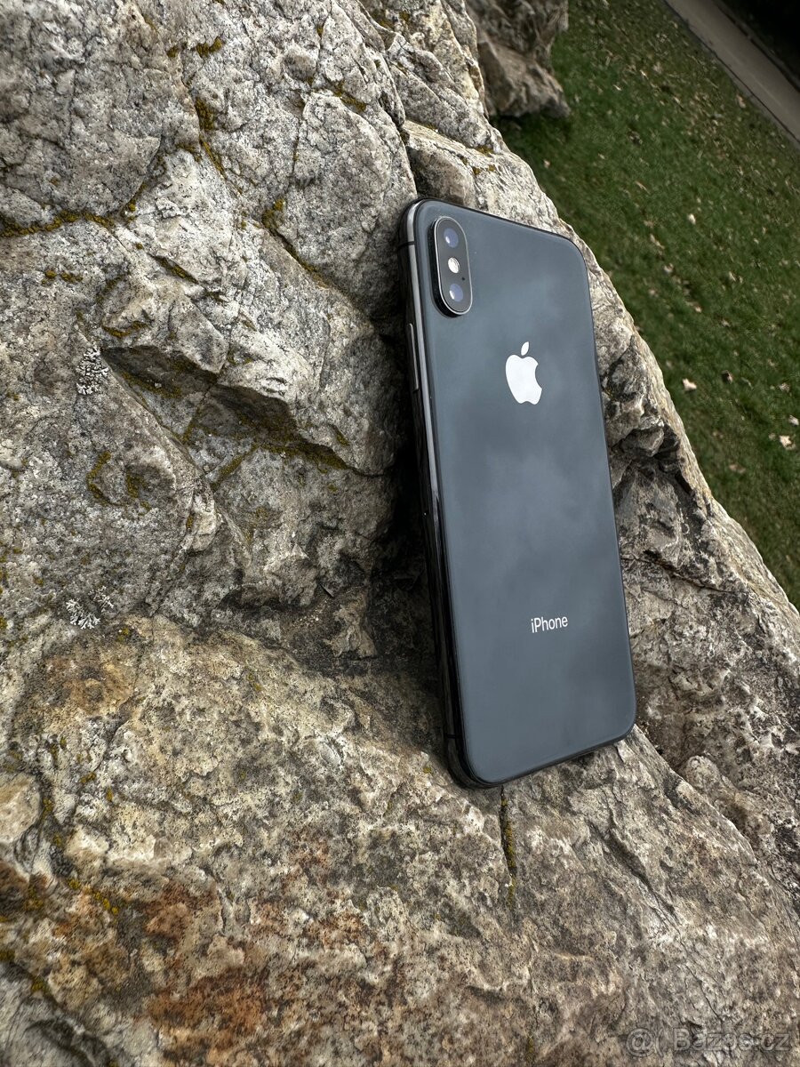 iPhone XS 64 GB Top stav - 6