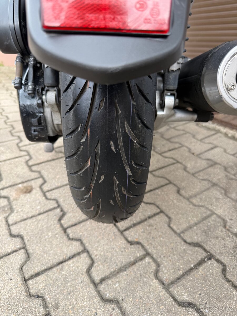 Yamaha Xcity 250 - 6