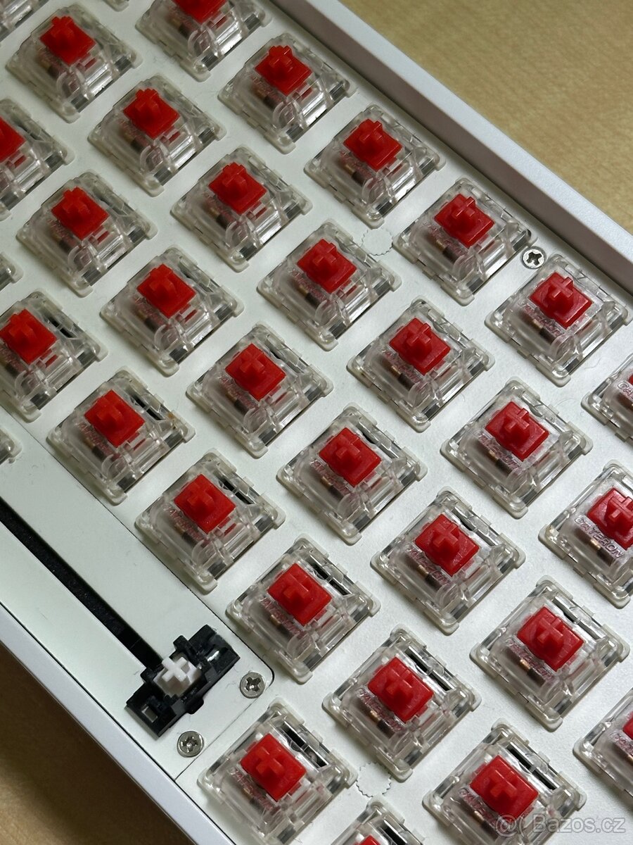 Mechanická herní klávesnice - 6