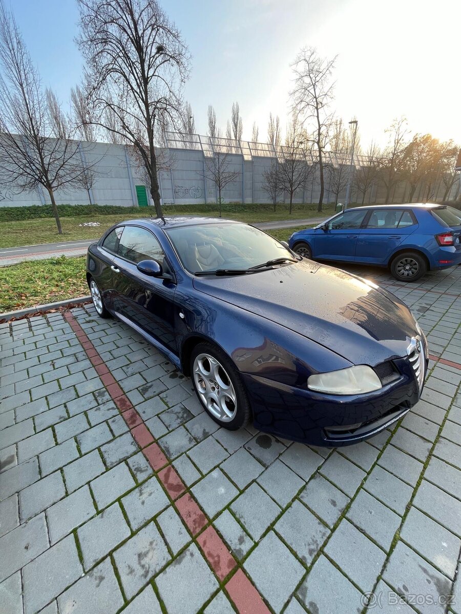 Alfa Romeo GT (937) 2.0 JTS, 122 kW – 2004 - 6