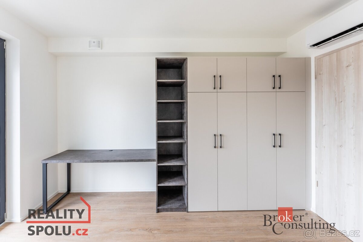 Pronájem, byty/2+kk, 77 m2, Zahradní 2833/2, Východní Předmě - 6