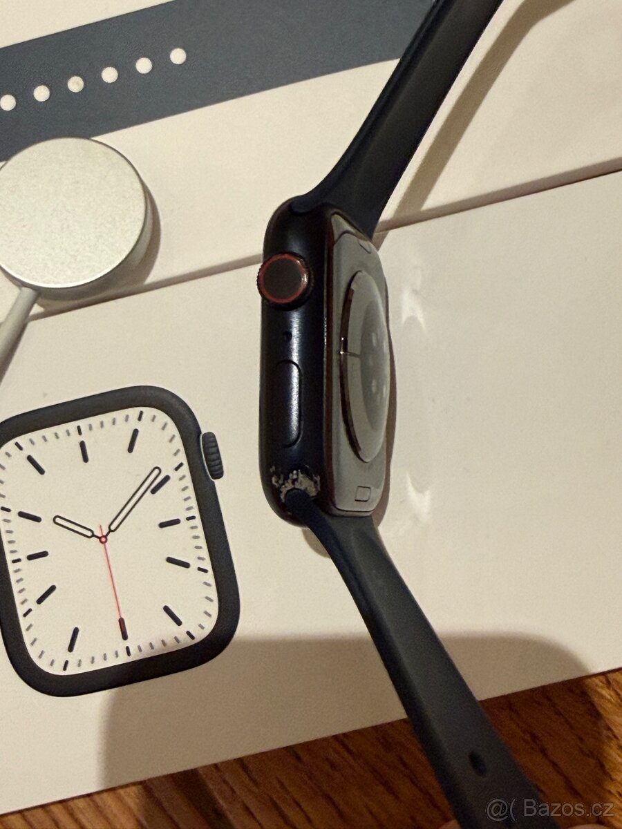 Apple Watch Series 7 45 mm - 6