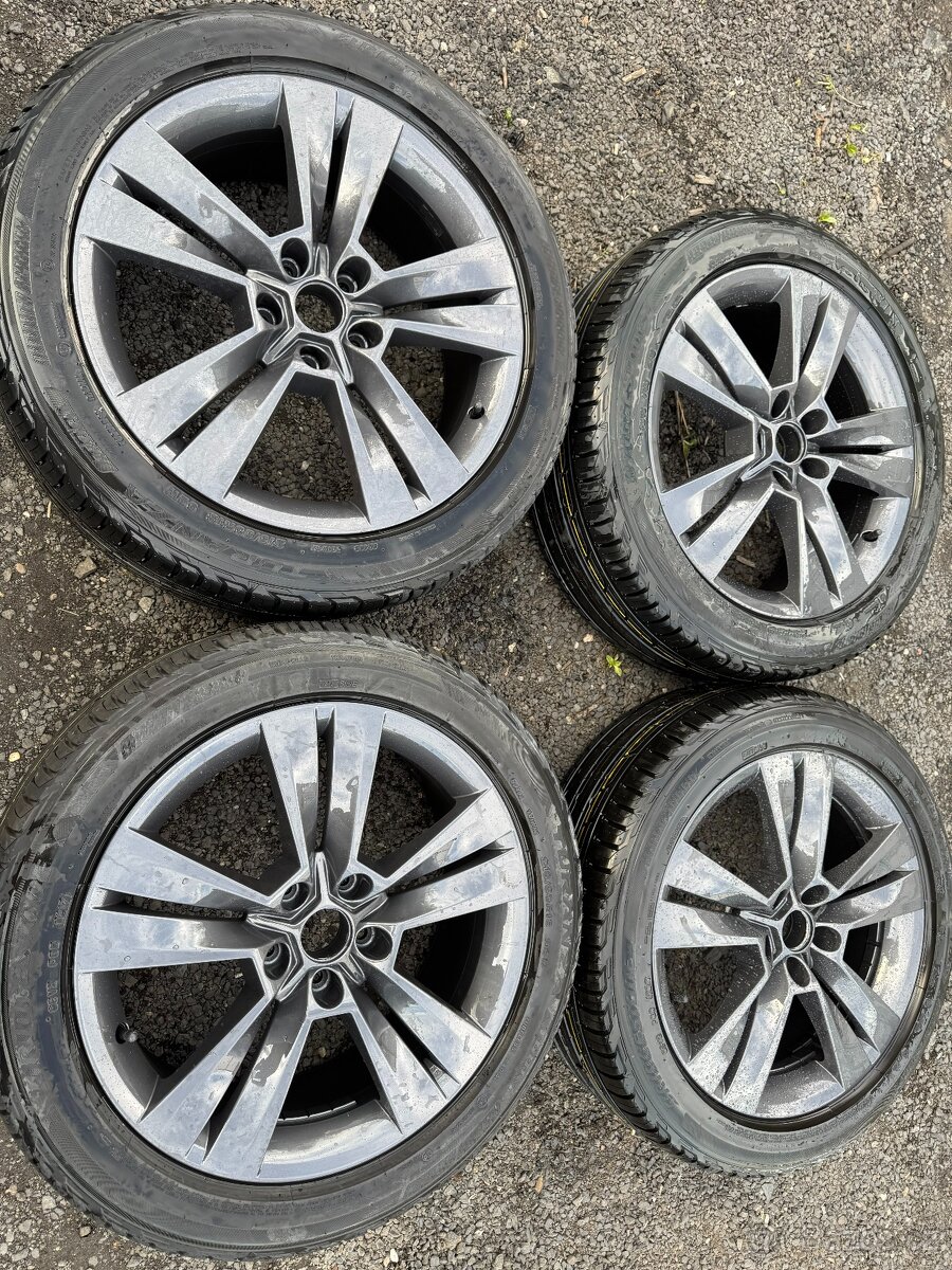 Alu kola Škoda Karoq 215/50/18 letní NOVÉ pneu - 6