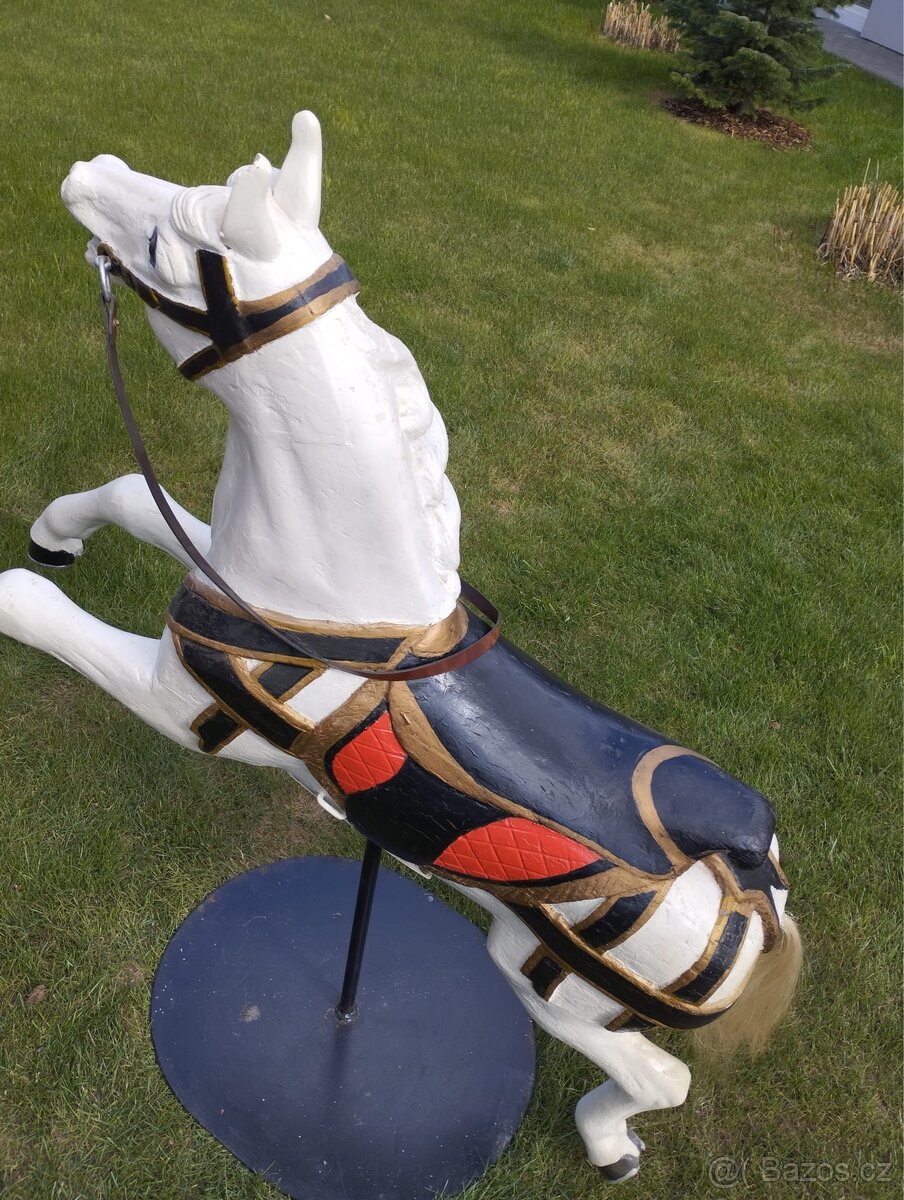 Dřevěný kůň od známého řezbáře Preise - 6