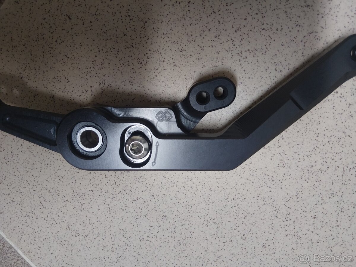 BMW S1000RR řadící páka Gilles - 6