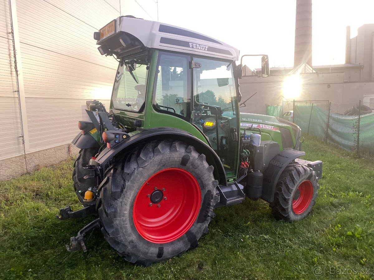Traktor FENDT 211 F Vario 81 - 6