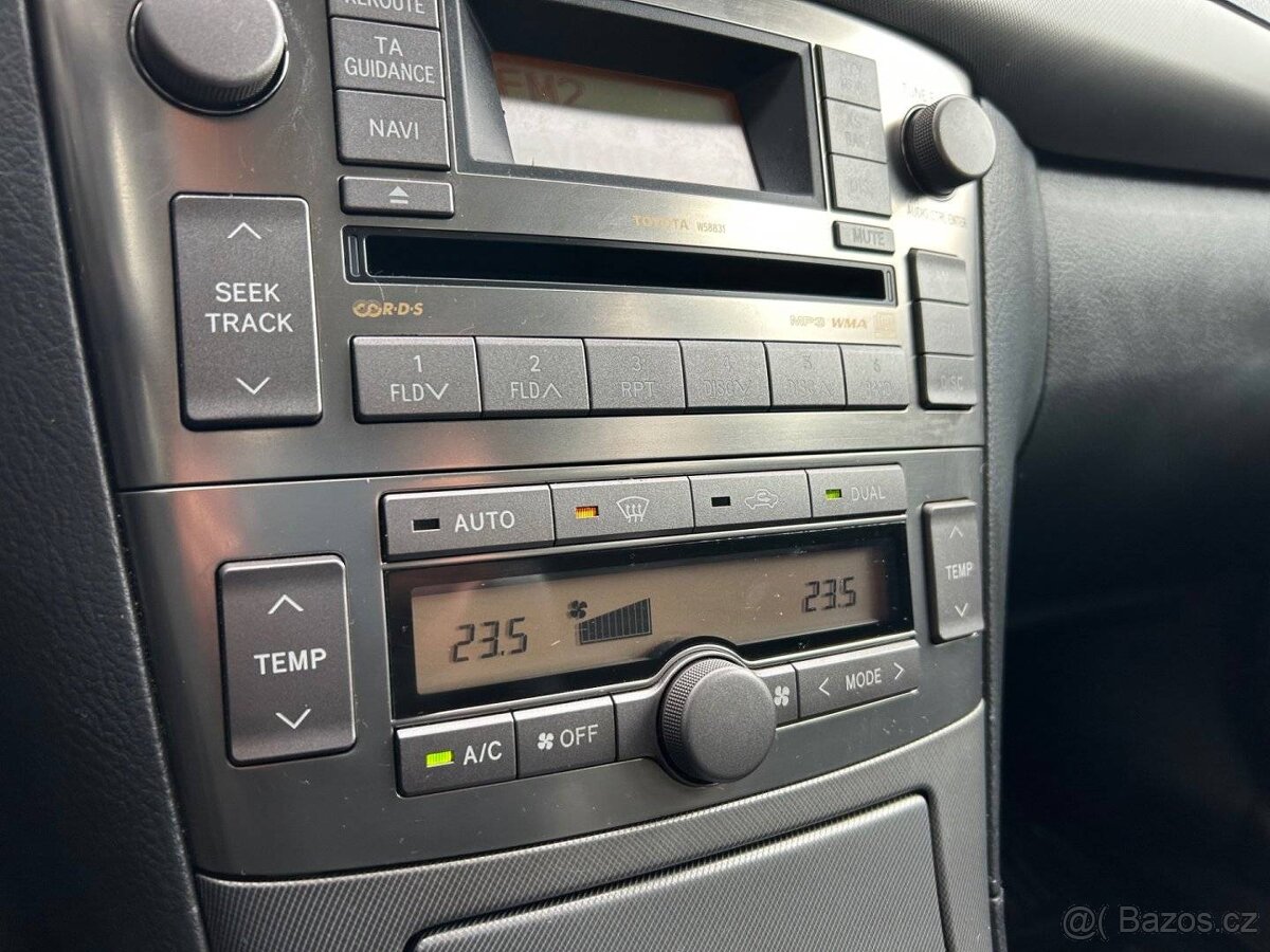 Toyota Avensis, 2.2 D-4D 110 kW/AUTOKLIMA - 6