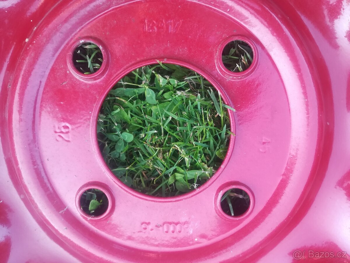 Disky na ŠKODA 1100 Popular a 1101 / 1102 Tudor (2 ks) - 6