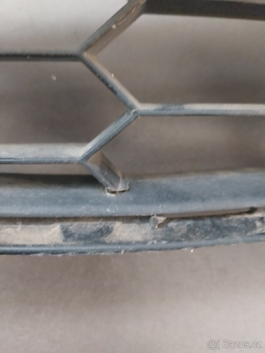 Střední mřížky do nárazníku Superb 3 - 6