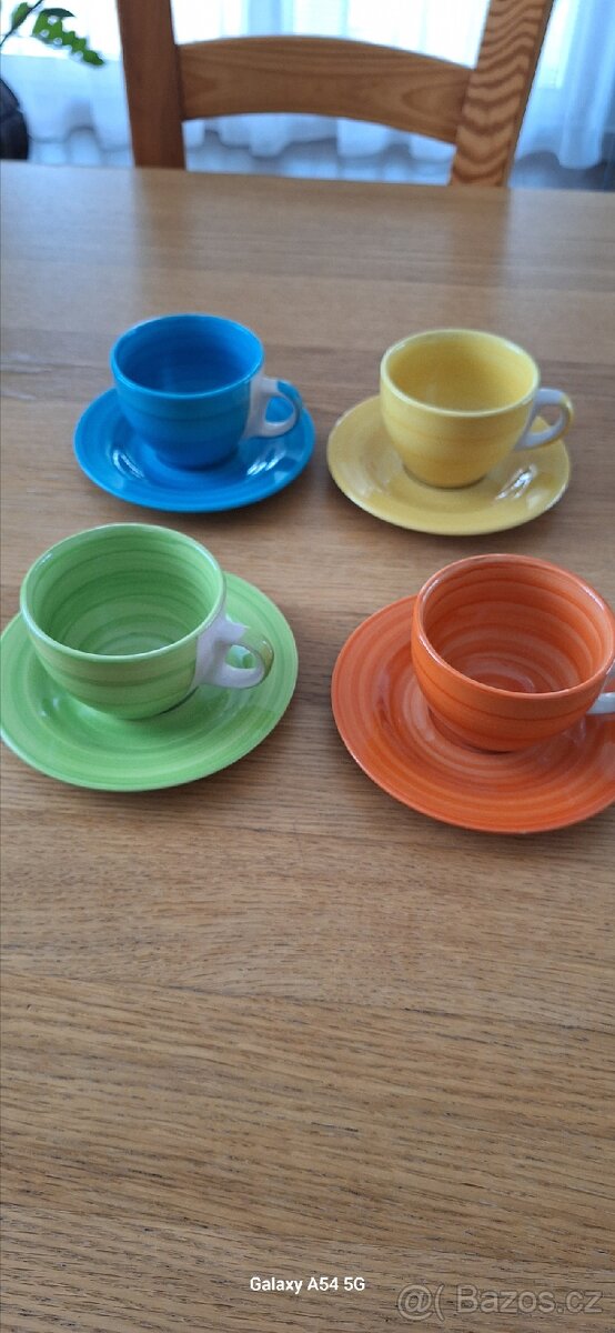 Sada veselých hrnečků. - 6