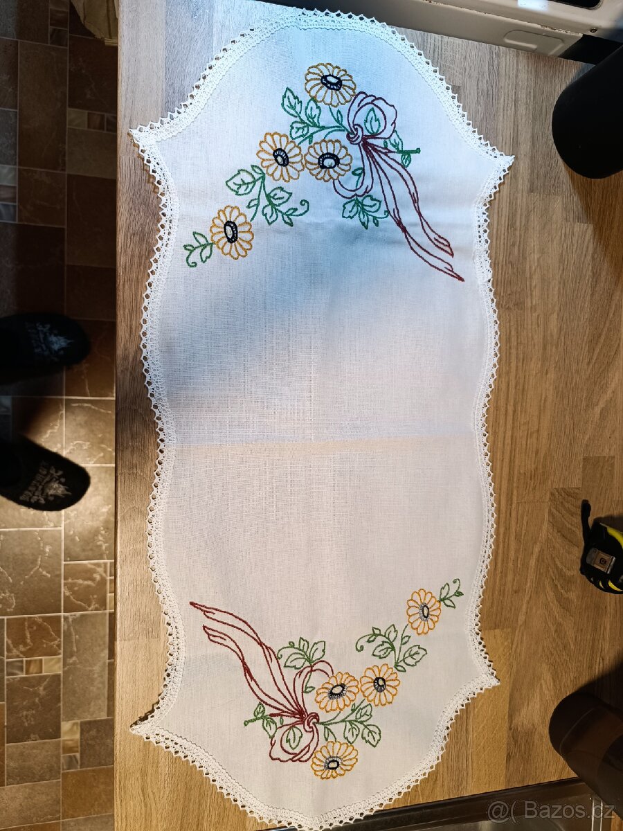 Prodej různých ubrusů - 6