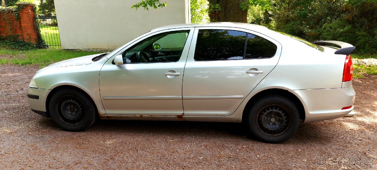 Škoda Octavia 2 1.6 DSG - 6
