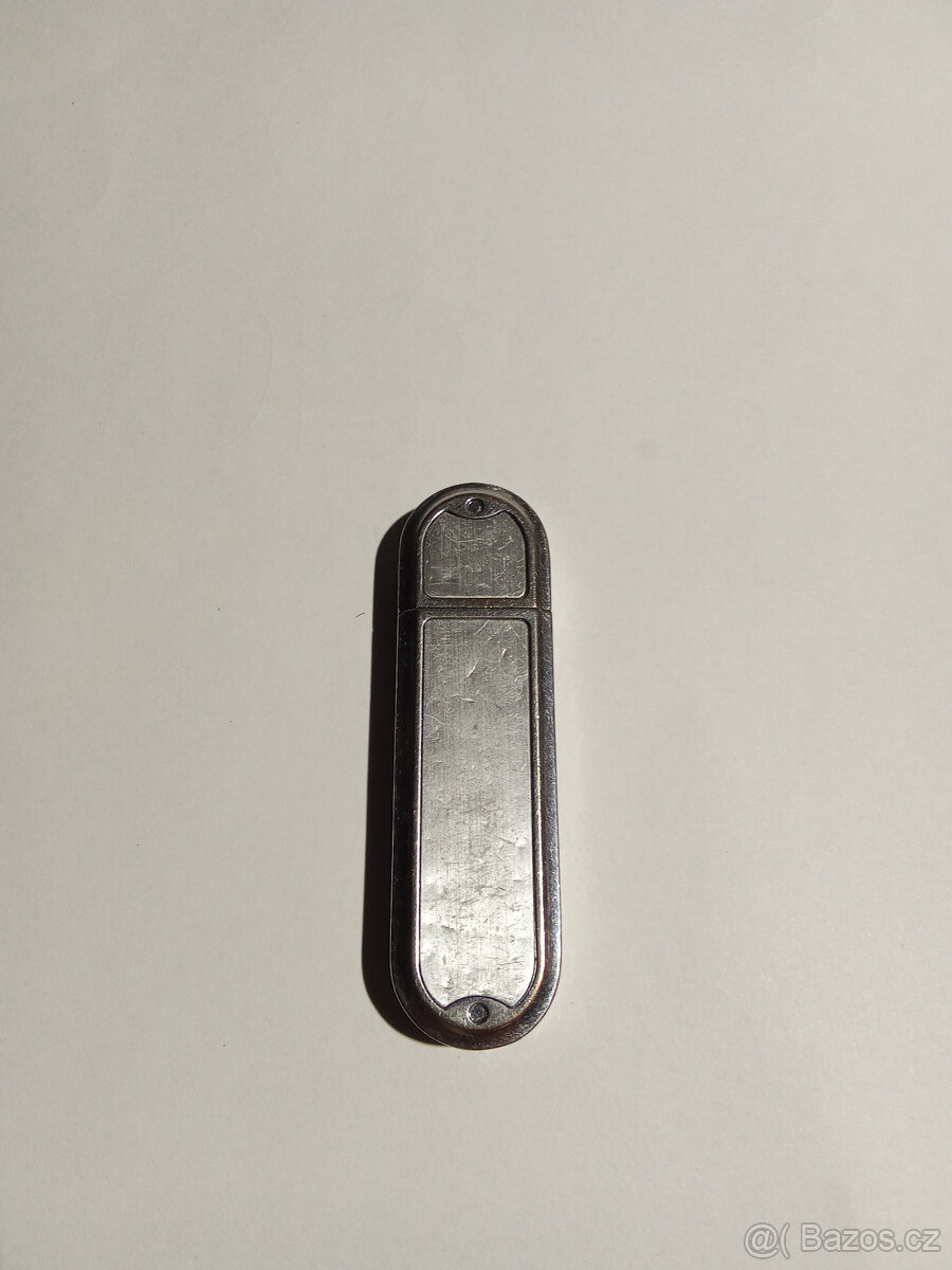 Zapalovac plus pouzdro - 6
