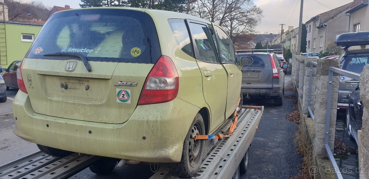 Honda jazz na náhradní díly rv. 2005 - 6