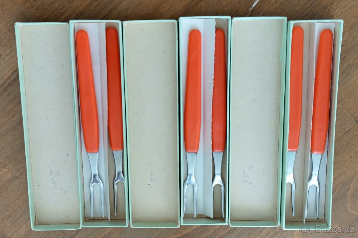 Retro párty napichovátka (12 + 6 ks) - 6