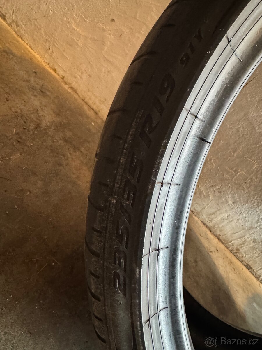Letní pneu Pirelli Pzero - 6