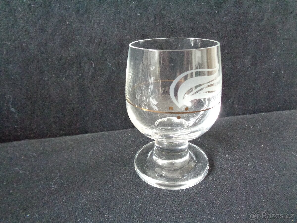 Skleničky na masivní nožce - 6 ks - 6