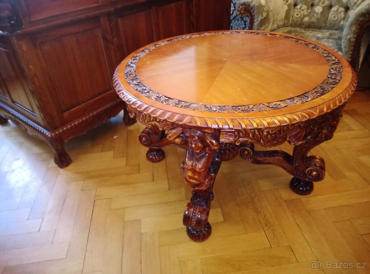 Krásný starožitný nábytek - 6