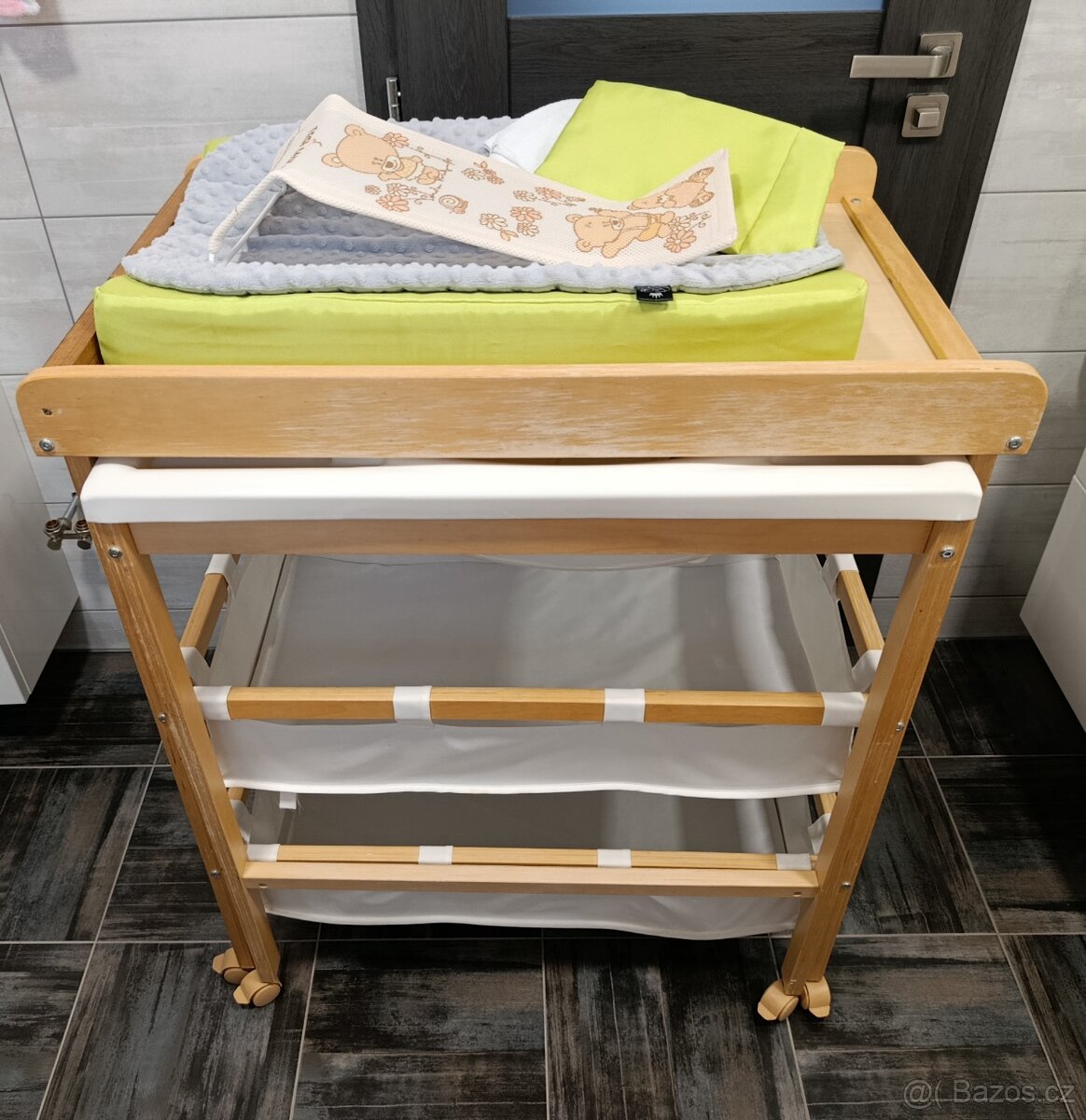 Přebalovací pult s vaničkou - 6