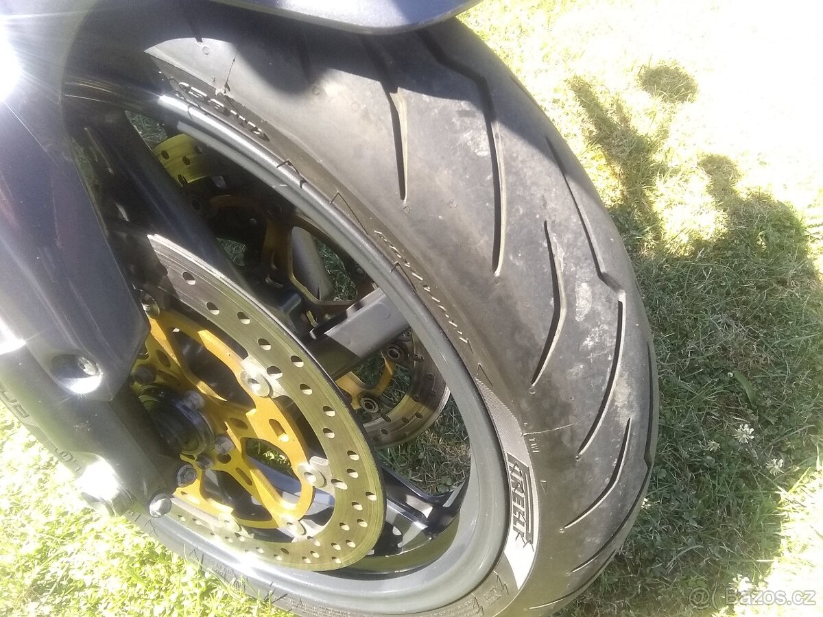 Prodám Aprilia Tuono RSV 1000 - 6