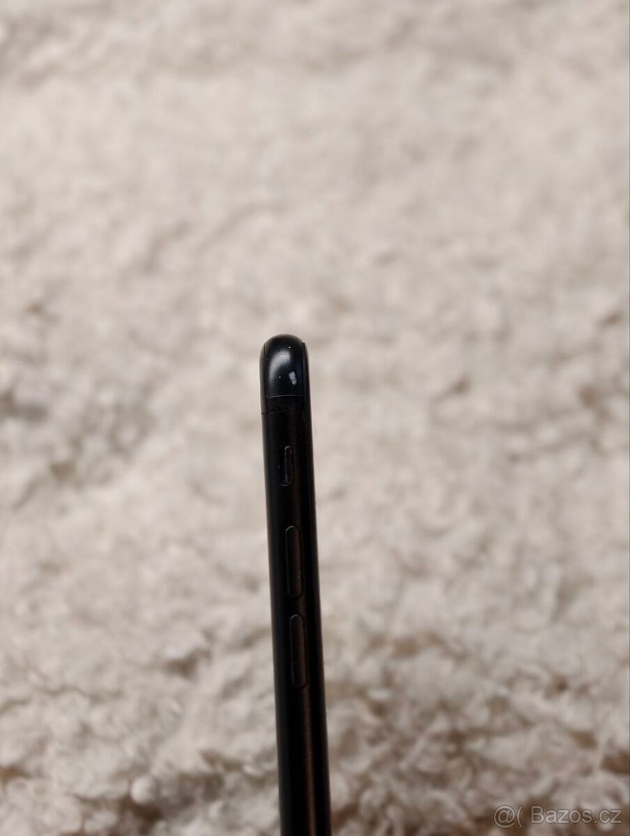 Apple iPhone 7 Plus – 32 GB - 6