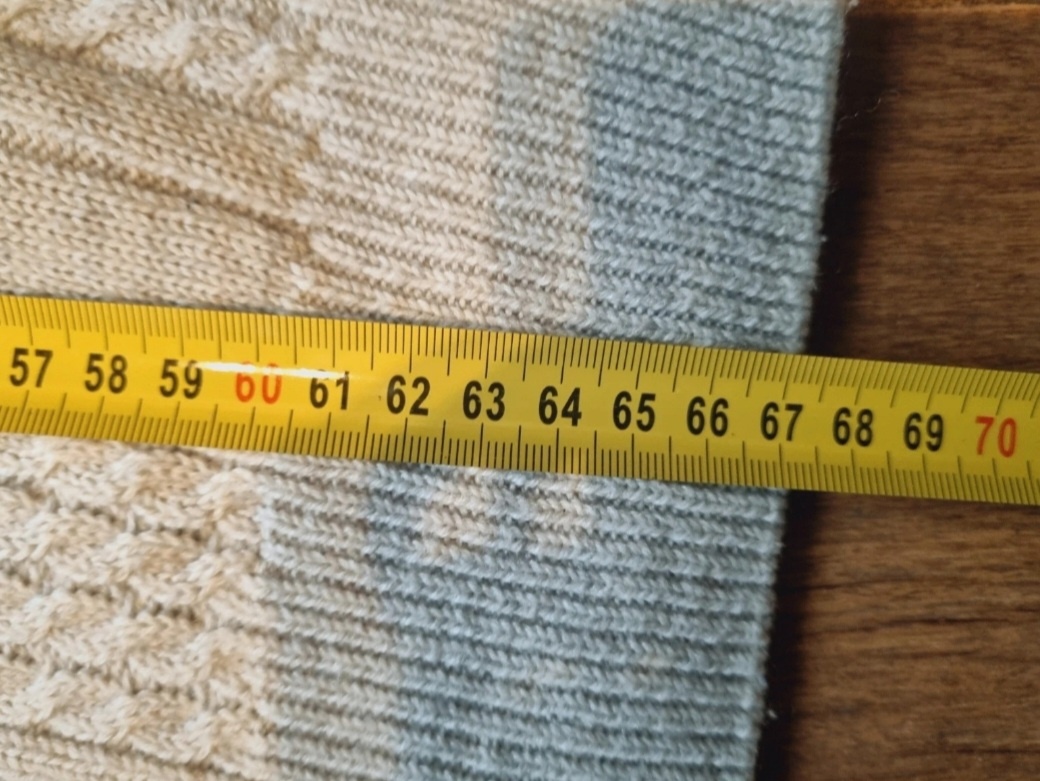 Pánský / chlapecký svetr . - 6