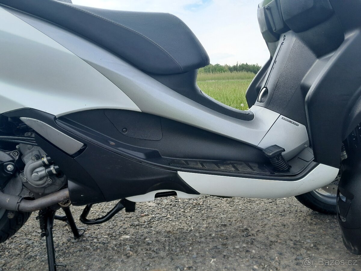 Piaggio MP3 300i ABS,ASR - 6