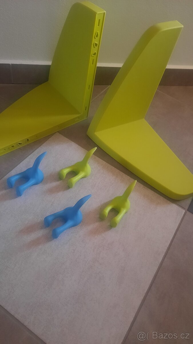 Ikea 2×poličky, 4 ×věšák - 6