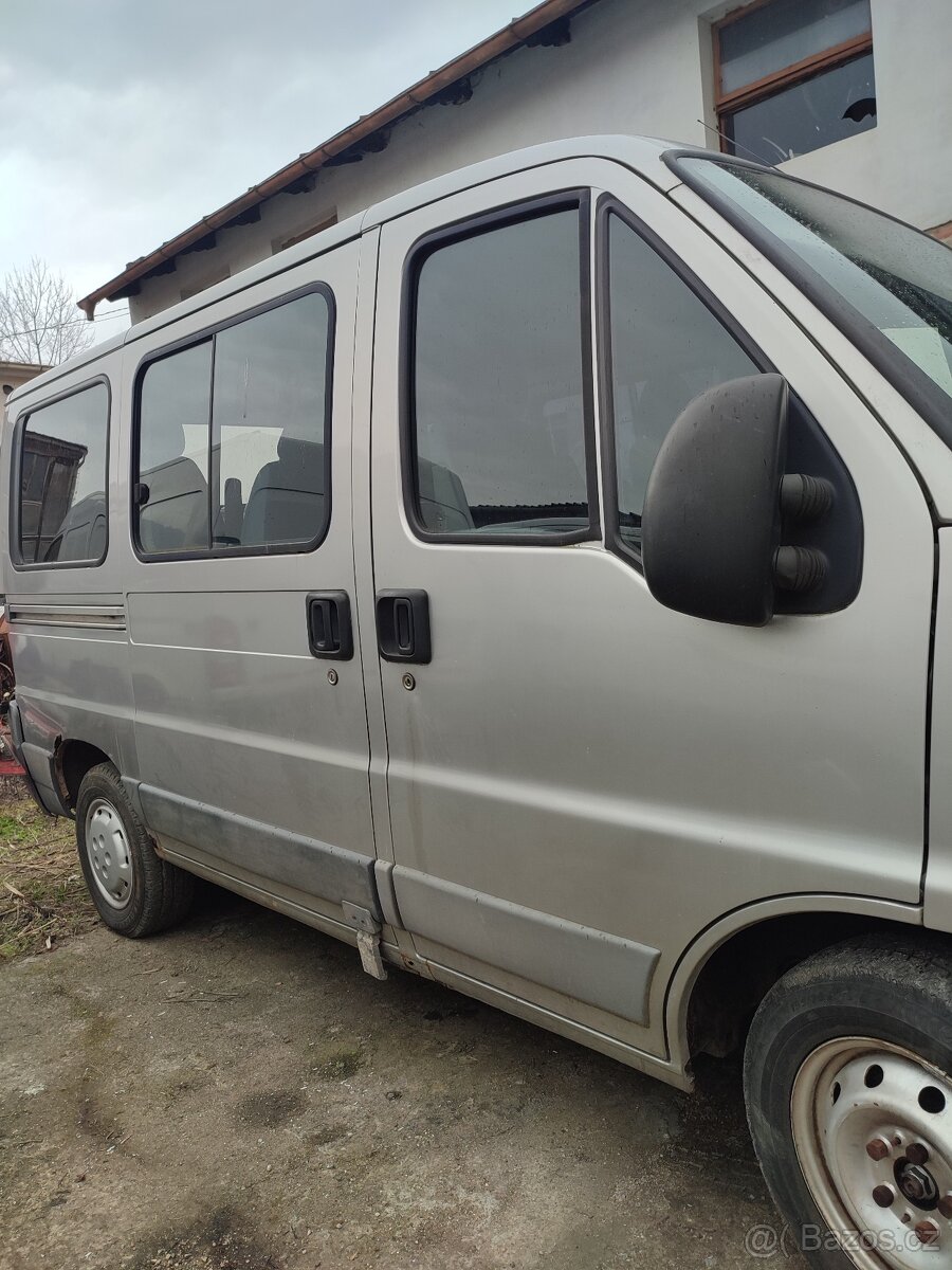 Okna Ducato 244 dveře boční šoupaci 2002-2006rok - 6