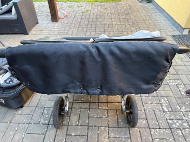 Prodám kočárek Easywalker Duo Plus v tmavě šedé barvě. - 6