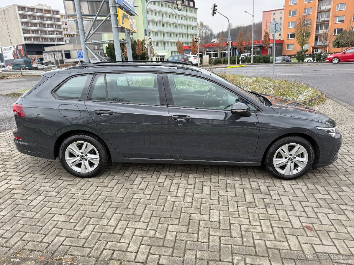 VW GOLF kombi 1.0 eTSI 81kw—DSG—2021–Full LED—ACC— - 6