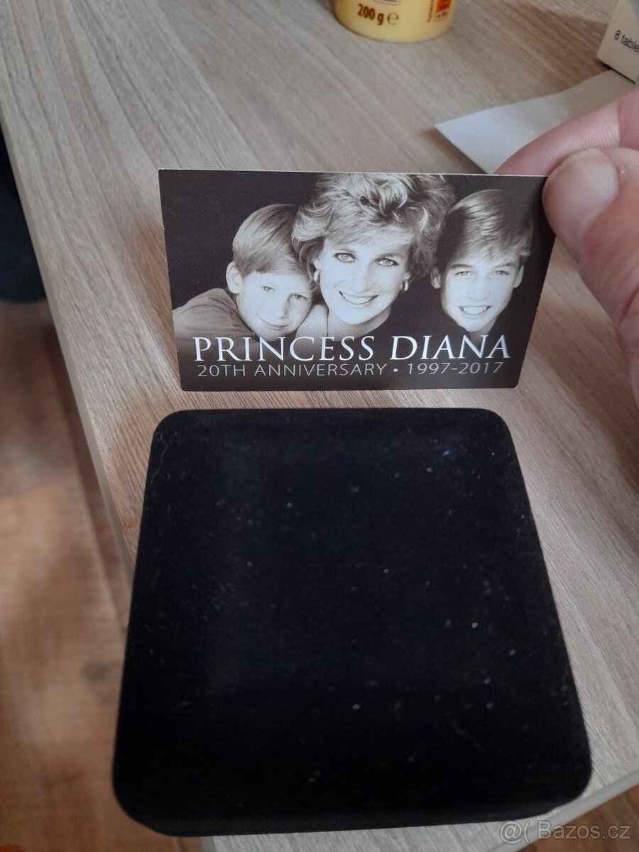 Stříbrná mince - 6