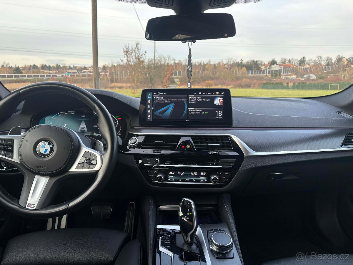 BMW Řada 5, 530d Touring xDrive M-paket, 2022 - 6