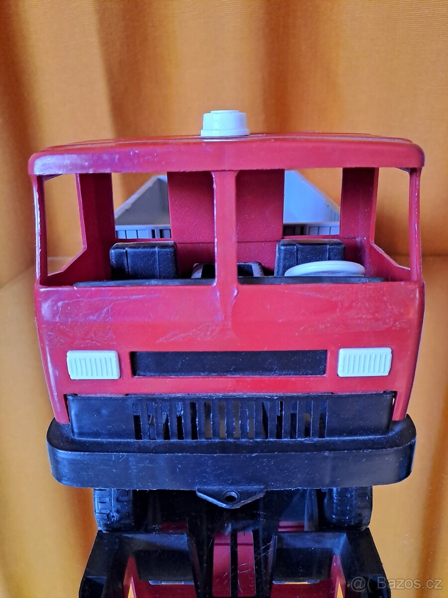 LIAZ s valníkem, Technoplast Chropyně - 6