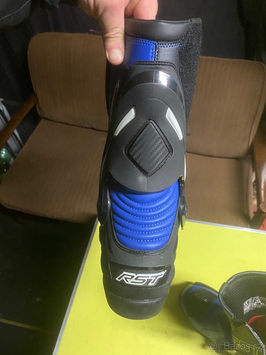 boty rst vel.43 - 6