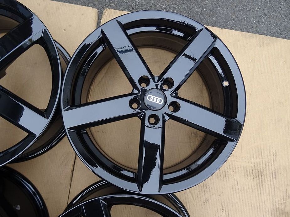 Alu disky černé na Audi, VW, 17", 5x108, ET 44, šíře 7,5J - 6