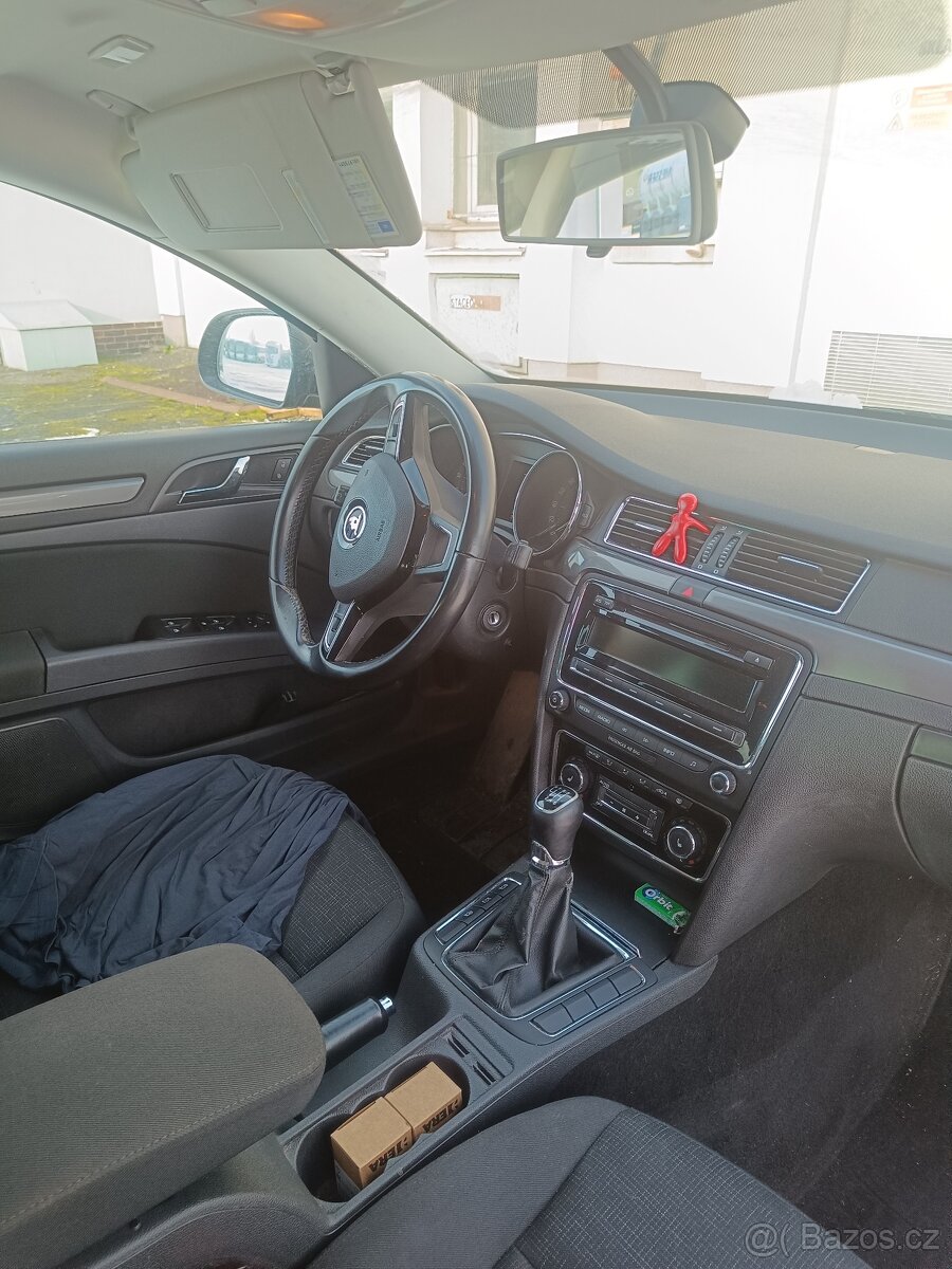 Superb 2 combi facelift 2,0 tdi - 6