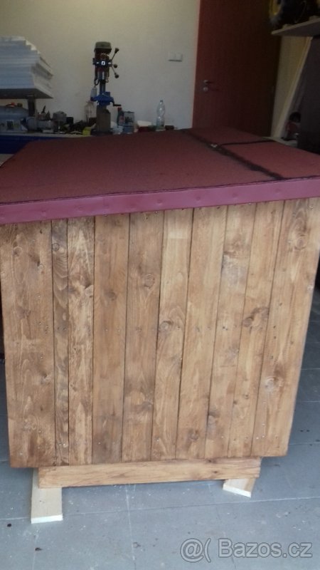 PRODÁM PSÍ BOUDU - 6