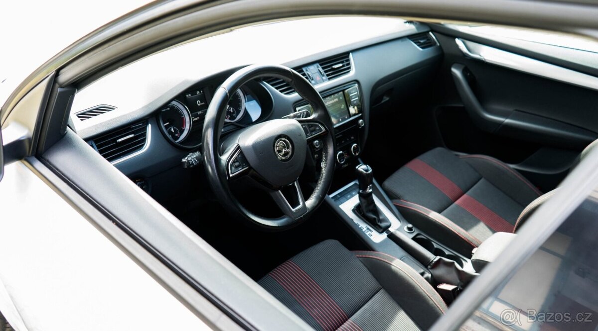 Škoda Octavia Combi 1.6 TDI Style DSG - 6