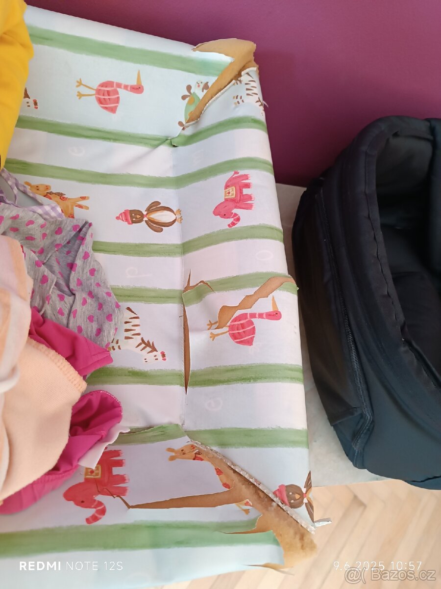 Přebalovací pult - 6