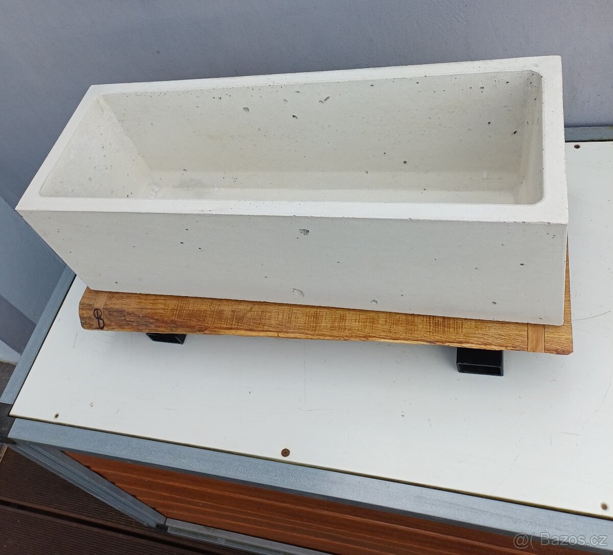 Betonový květináč 70x25x21 - 6