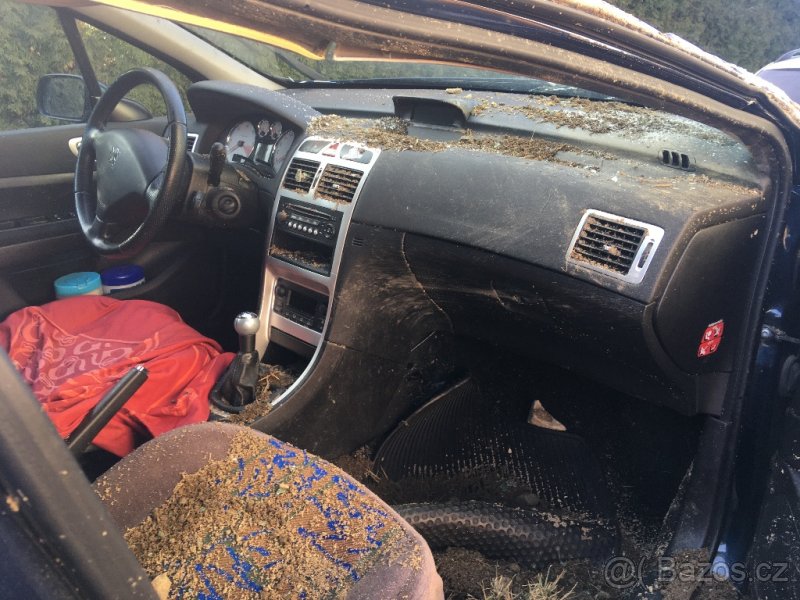 Peugeot 307 1.6 HDi / 66 kW - náhradní díly - 6