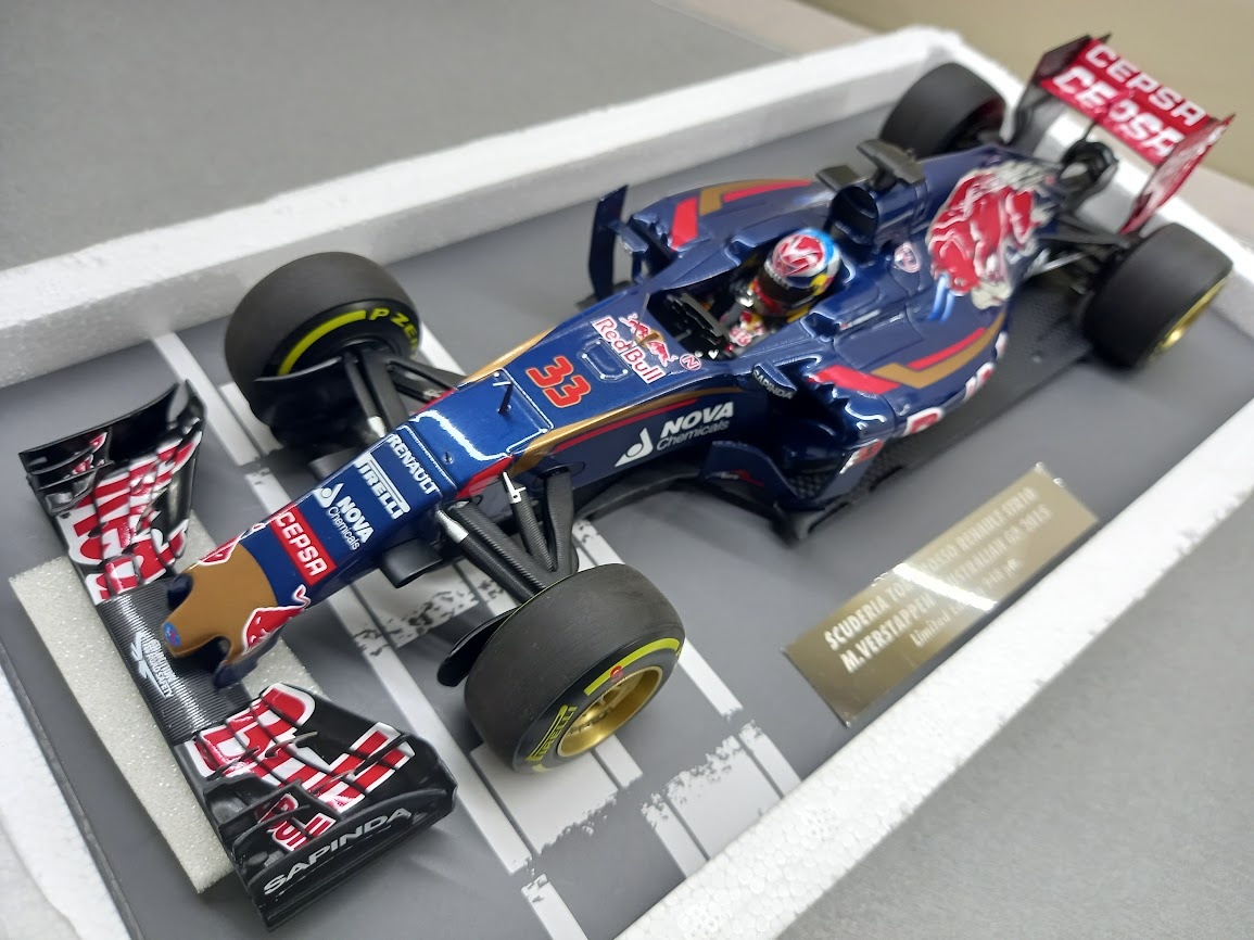 F1 TORO ROSSO STR10 AUSTRÁLIE 2015 MAX VERSTAPPEN 1:18 - 6