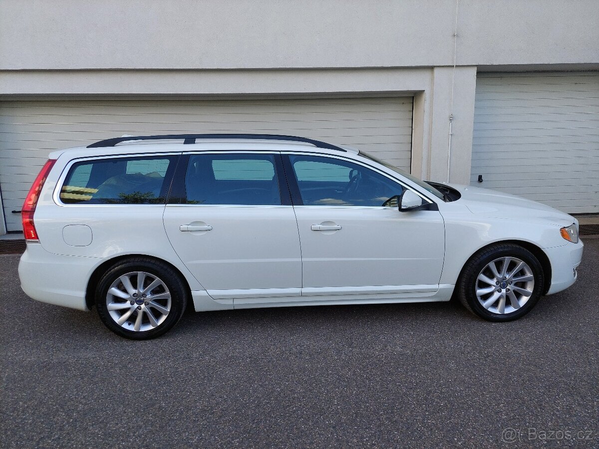 Volvo V70, 2.0D 133kw L+Z kola - 6
