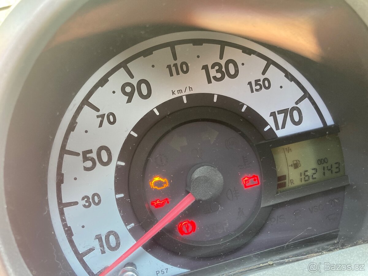 Prodám Peugeot 107 - 6