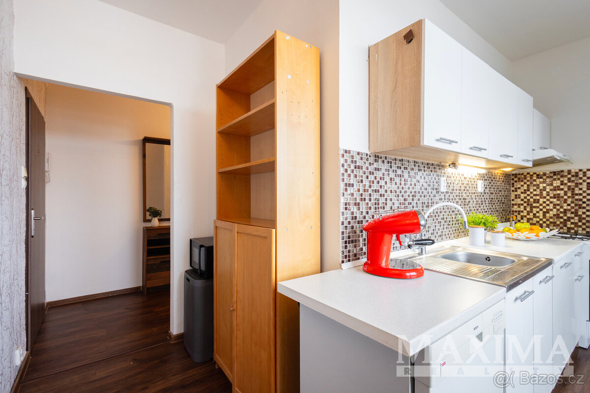Byt 3+1 o ploše 71 m2 - Praha, Čakovice - 6