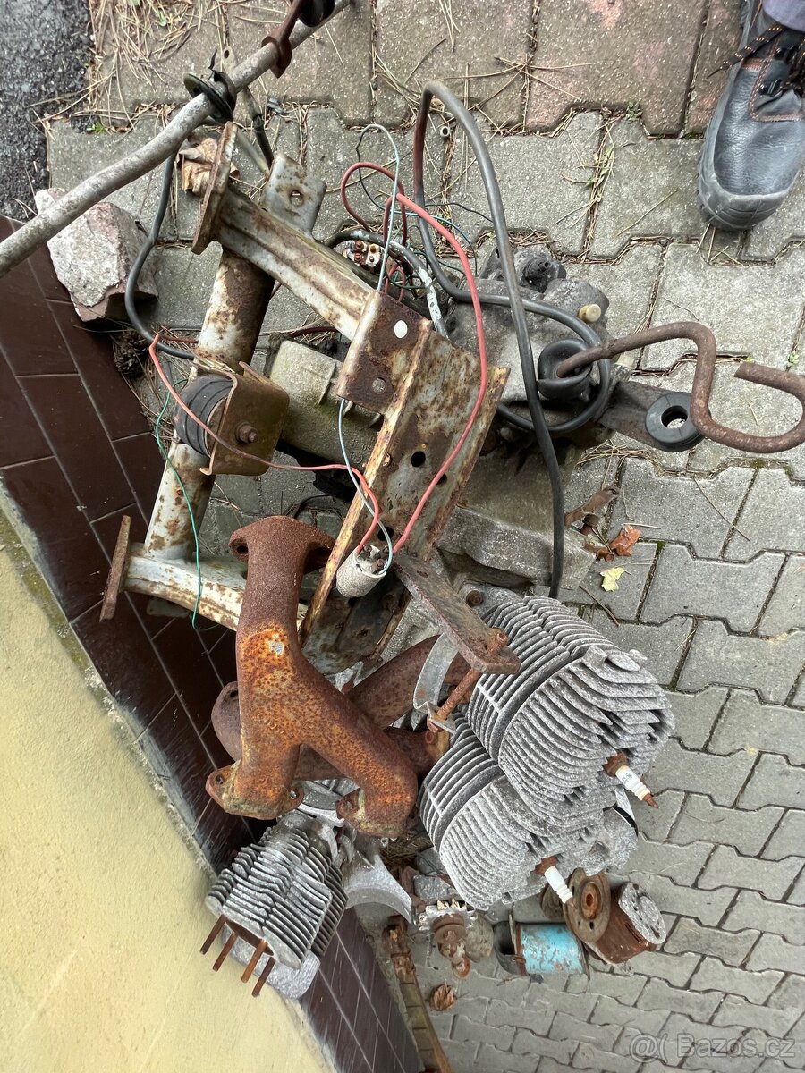 Motor a věci trabant - 6