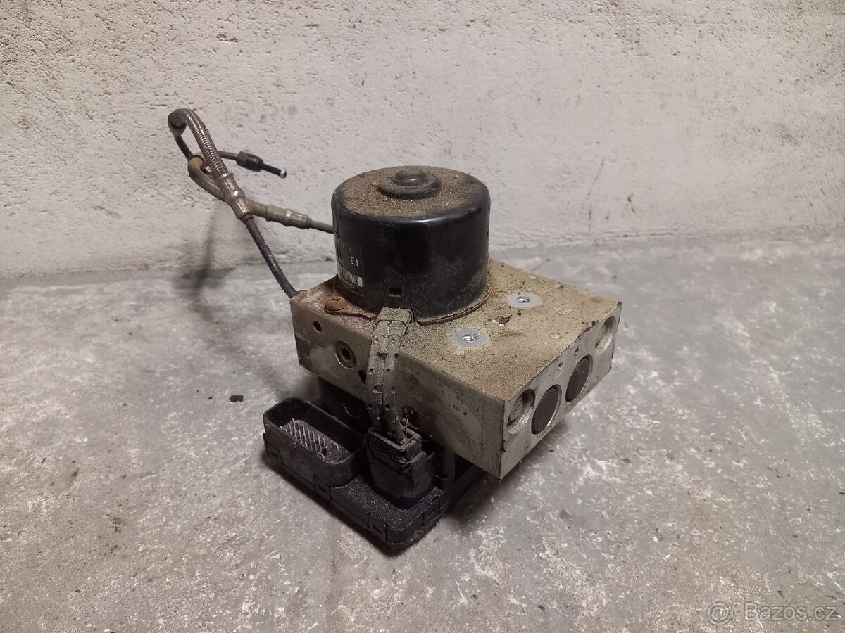 Abs jednotka octavia 1 - 6