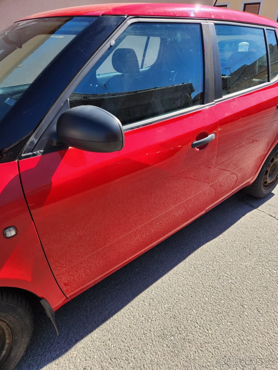 Škoda fabia 2 1.2 HTP - 6
