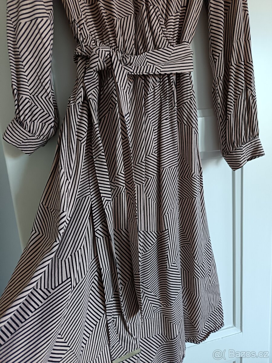 Dámské midi šaty Mohito - 6